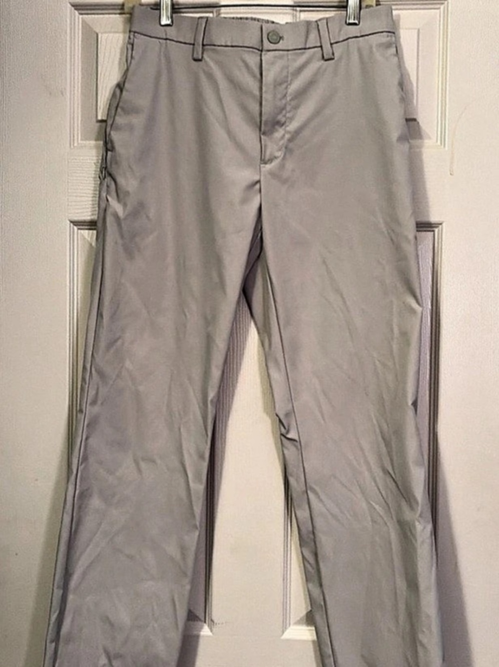 Banana Republic Men's Chinos Gray Waist 32x32 Like New